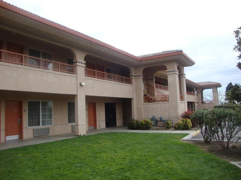 Hotel Baymont By Wyndham Manteca Esterno foto